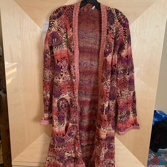 Free people fresh floral fringe Coachella sweater - Picture 2 of 6